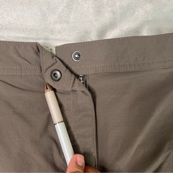 L.L. Bean Water-Repellent Comfort Trail Skort - Picture 8 of 13